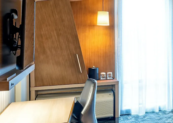 Courtyard By Marriott Charleston-north Charleston 3*